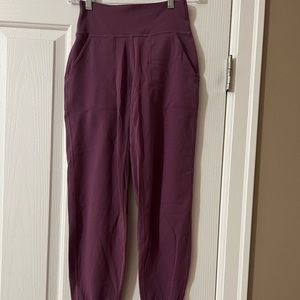 Lululemon Align Joggers size 4 Vintage Plum